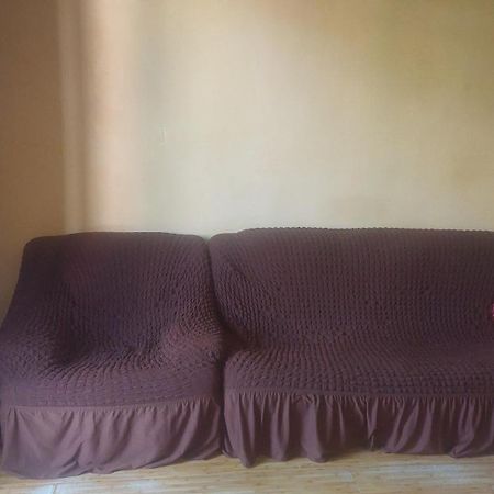 House Romani Hotel Batoemi Buitenkant foto